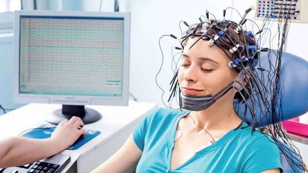 نوار مغز در مرکز ویستان نوار مغز بصورت شبانه روزی