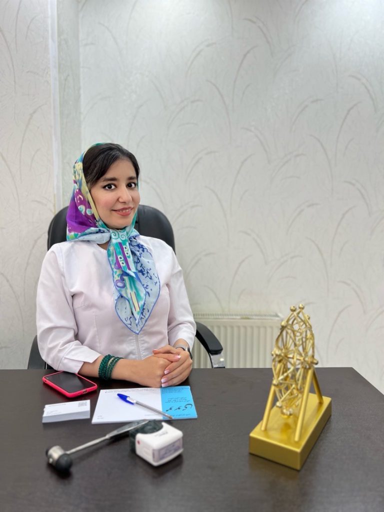 خانم دکتر فهیمه تفتی متخصص طب فیزیکی وتوانبخشی