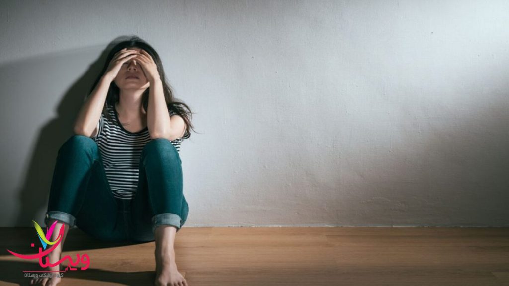 کنترل حملات پانیک با مدیریت استرس خانمی که دچار حملات پانیک شده است