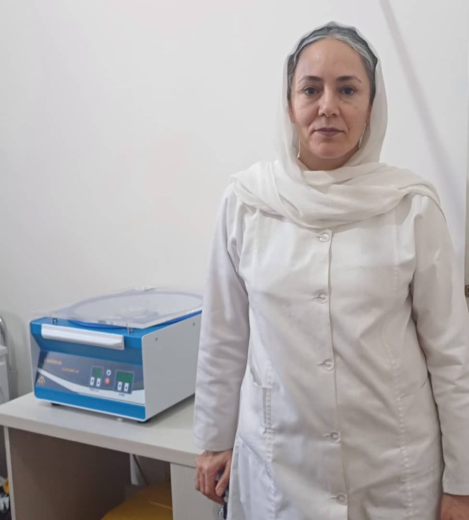 درمان آسیبهای ورزشی و مشکلات مفصلی دکتر شهربانو کاظمی متخصص تزریق آمپول غضروف ساز