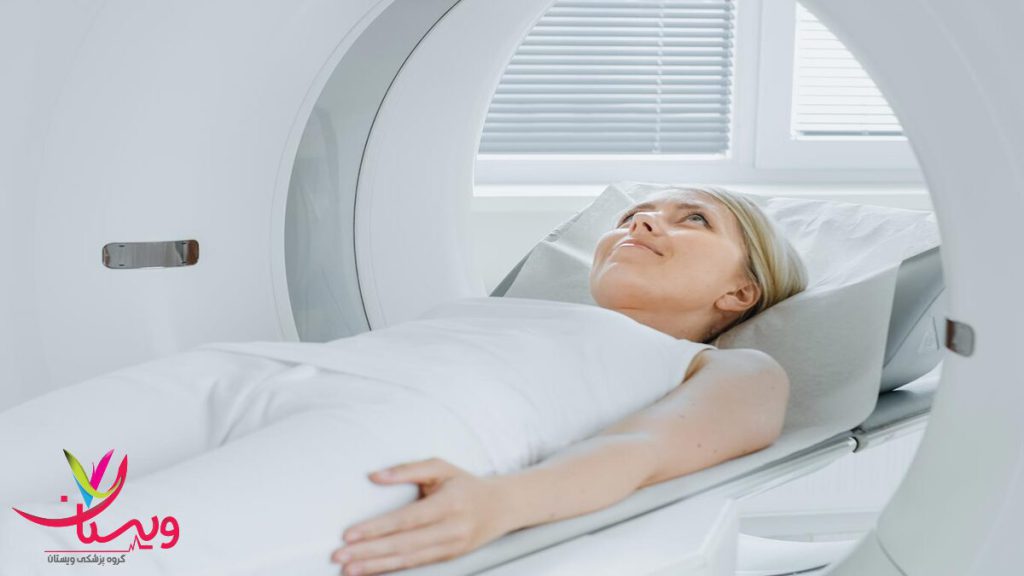 اسکن قلب برای بررسی عملکرد قلب بیمار در حال انجام اسکن قلب دو مرحلهای برای تشخیص مشکلات قلبی